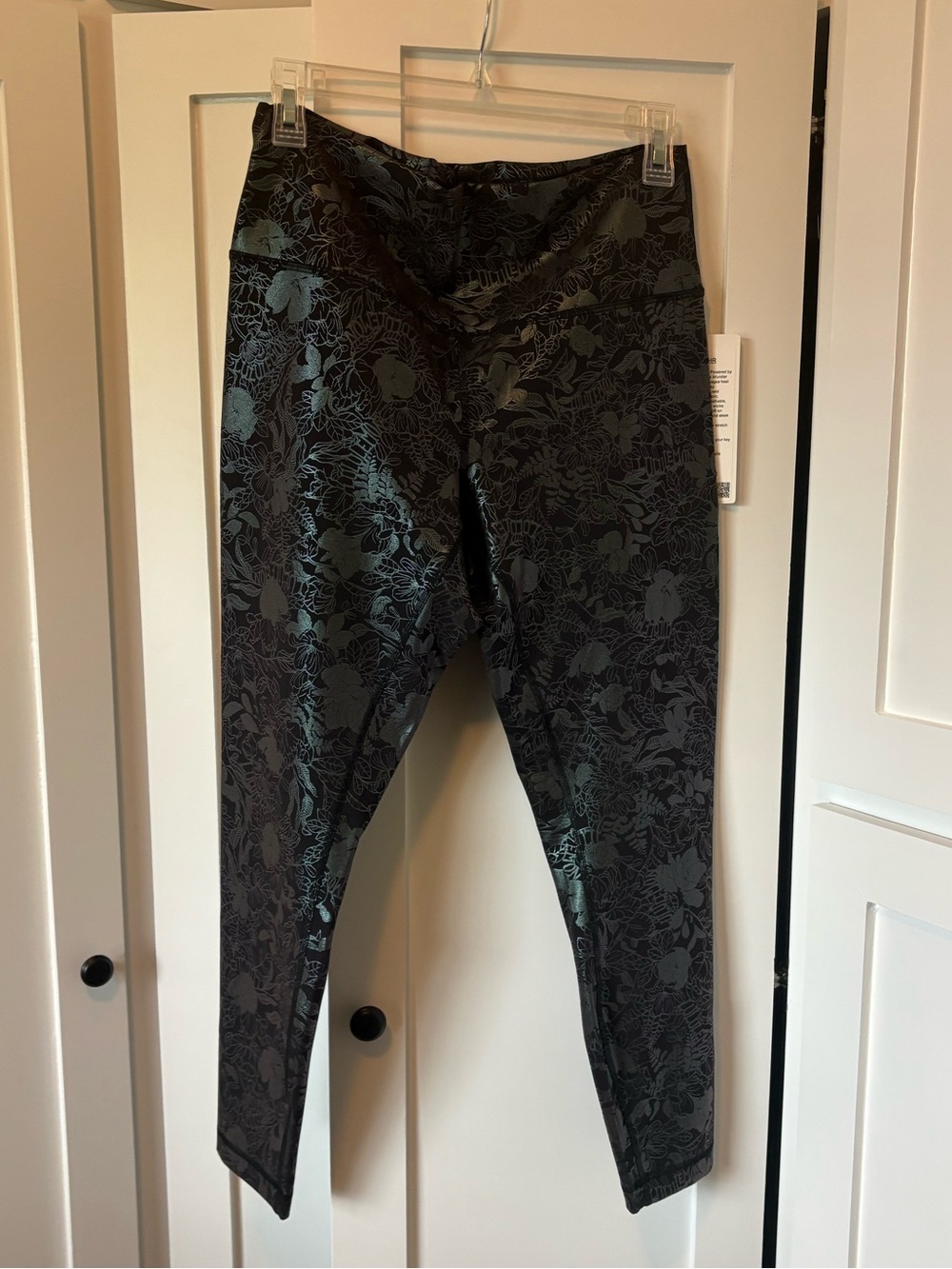 Lululemon Wunder Train HR Tight 25” FOILED Size 12 NWT